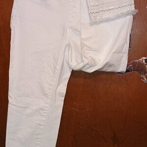 Embellishment white ankle jeans